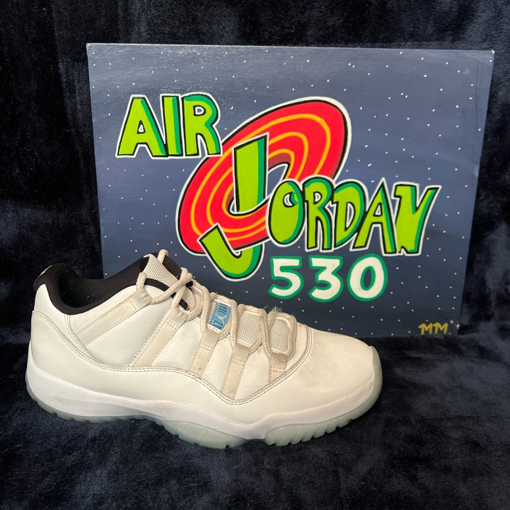 ❌SOLD❌Jordan 11 Low ‘Legend Blue’
